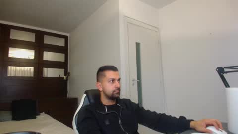 Snapshot of brycereign chatting on 04/20/26, 04:26 BryceReign online show from 04/20/26, 04:26
