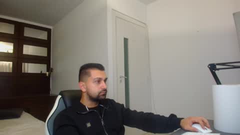 Snapshot of brycereign chatting on 04/22/26, 04:26 BryceReign online show from 04/22/26, 04:26
