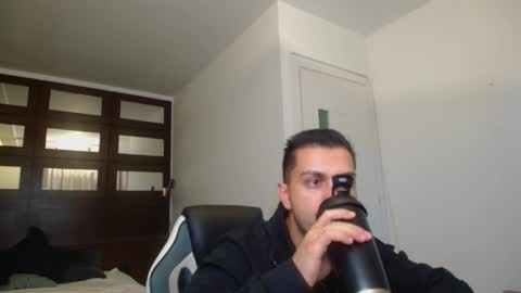 Snapshot of brycereign chatting on 04/28/26, 04:28 BryceReign online show from 04/28/26, 04:28