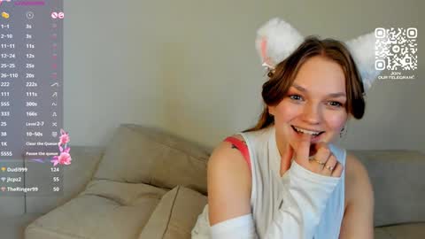 Snapshot of brynrice chatting on 01/24/25, 11:15 Mary Please help us to reach 120 thumbs up online show from 01/24/25, 11:15