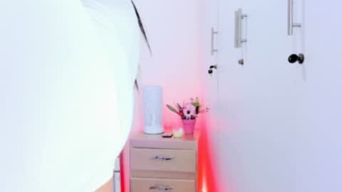 Carly     online show from 12/06/24, 12:27