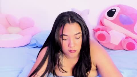 Carly     online show from 01/15/25, 04:11