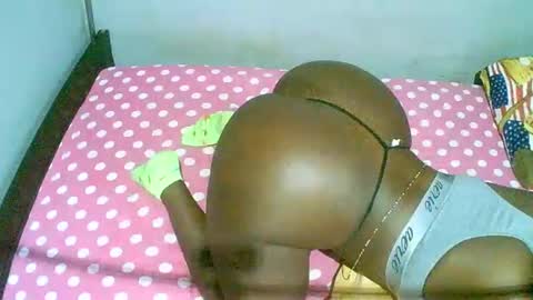 dee online show from 12/15/24, 03:20