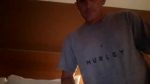 Snapshot of btownstud chatting on 09/26/25, 12:47 btownstud online show from 09/26/25, 12:47