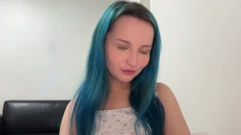 Snapshot of bubble_b00 chatting on 01/02/25, 03:51 bubble_b00 online show from 01/02/25, 03:51