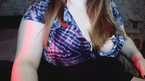 Snapshot of bubble_bambam chatting on 02/07/25, 08:53 Nancy 3 online show from 02/07/25, 08:53