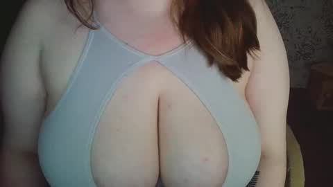 Snapshot of bubble_bambam chatting on 02/17/25, 04:15 Nancy 3 online show from 02/17/25, 04:15