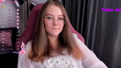 Snapshot of bubble_bunny chatting on 11/02/25, 11:18 Ruby online show from 11/02/25, 11:18