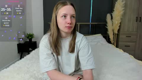 Snapshot of bubblebbb chatting on 03/01/25, 04:15 Sabrina  online show from 03/01/25, 04:15