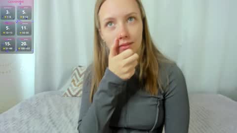 Snapshot of bubblebbb chatting on 03/02/25, 06:05 Sabrina  online show from 03/02/25, 06:05