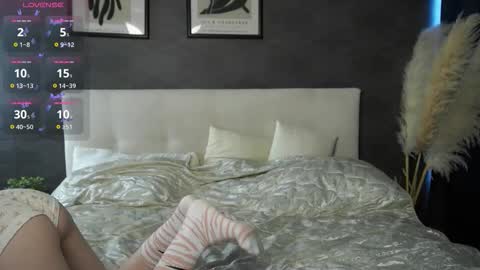 Snapshot of bubblebbb chatting on 09/22/25, 04:36 Sabrina  online show from 09/22/25, 04:36