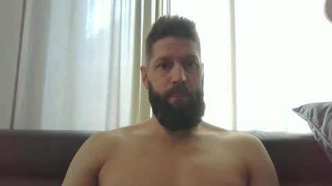 Snapshot of bubblebee1982 chatting on 01/09/25, 11:03 bubblebee1982 online show from 01/09/25, 11:03