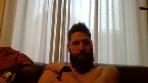 Snapshot of bubblebee1982 chatting on 02/04/25, 08:13 bubblebee1982 online show from 02/04/25, 08:13