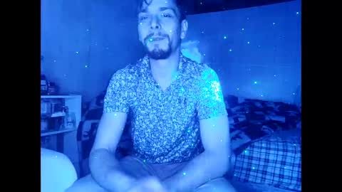 Snapshot of bubblebutt417 chatting on 03/07/26, 06:21 Max candi online show from 03/07/26, 06:21