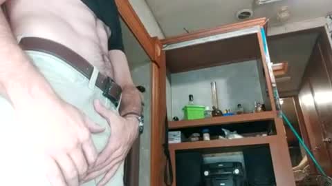 Snapshot of bubblebutt417 chatting on 06/14/26, 02:30 Max candi online show from 06/14/26, 02:30