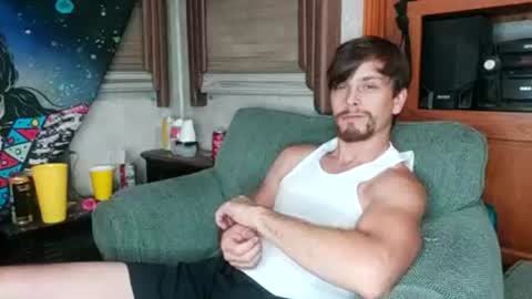 Snapshot of bubblebutt417 chatting on 07/14/26, 03:33 Max candi online show from 07/14/26, 03:33