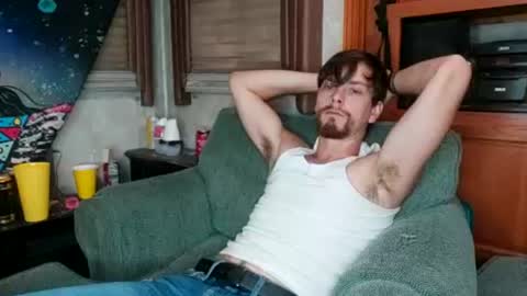 Snapshot of bubblebutt417 chatting on 07/14/26, 02:01 Max candi online show from 07/14/26, 02:01