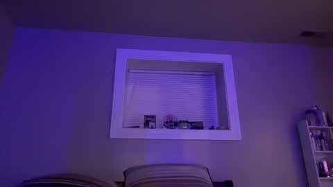 Snapshot of bubblebutt723 chatting on 12/03/25, 10:35 bubblebutt723 online show from 12/03/25, 10:35