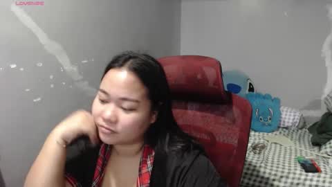 Snapshot of bubblebuttpinay chatting on 06/11/26, 12:54 Sunshine online show from 06/11/26, 12:54