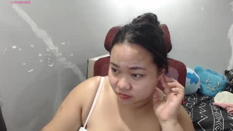 Snapshot of bubblebuttpinay chatting on 07/12/26, 11:56 Sunshine online show from 07/12/26, 11:56