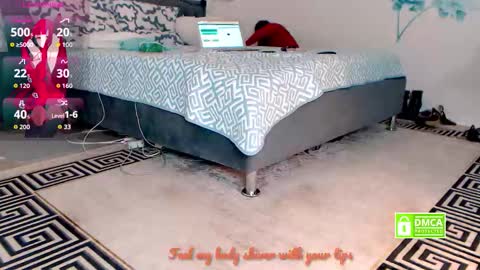 Nylon queen  genuine model who bring pantyhose on chaturbate for first time   the others just copy my room for money  online show from 09/23/25, 03:20