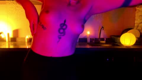 BubbleJereth online show from 12/21/24, 02:26