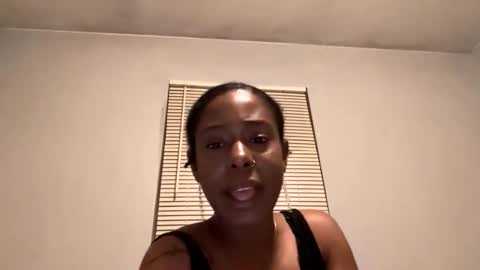 Snapshot of bubblezthedoll chatting on 02/28/26, 01:17 Bubblez the Doll online show from 02/28/26, 01:17