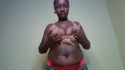 Snapshot of bubblie_bae chatting on 11/20/25, 01:50 Bobbie online show from 11/20/25, 01:50