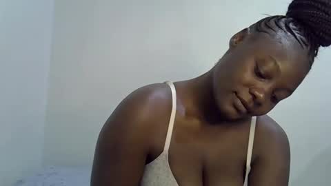 bubbly_ass30 online show from 02/09/26, 06:45