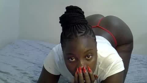 bubbly_ass30 online show from 02/23/26, 08:39