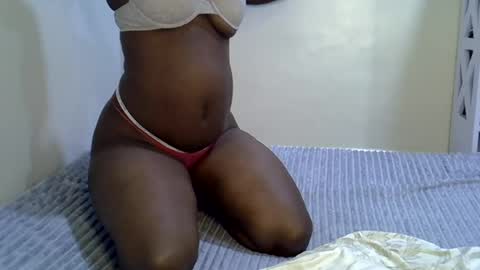 Snapshot of bubbly_ass30 chatting on 08/08/26, 11:56 bubbly_ass30 online show from 08/08/26, 11:56