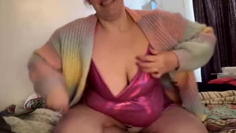 Snapshot of bubblya chatting on 03/13/26, 05:19 bubblya online show from 03/13/26, 05:19