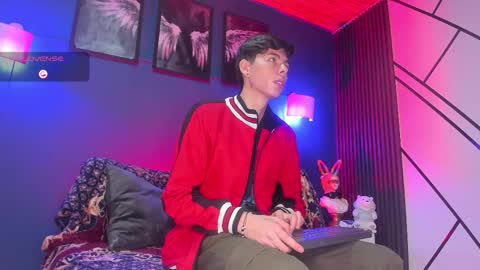 Snapshot of bublee01 chatting on 09/19/25, 03:08 Bublee01 online show from 09/19/25, 03:08