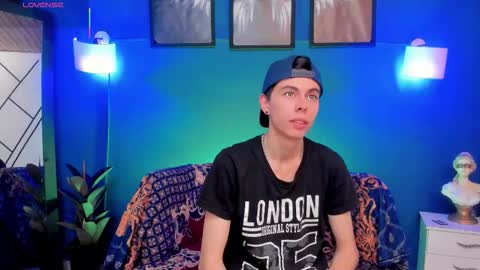 Snapshot of bublee01 chatting on 09/27/25, 03:22 Bublee01 online show from 09/27/25, 03:22