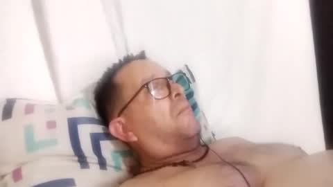 buchs32 online show from 10/18/25, 05:21