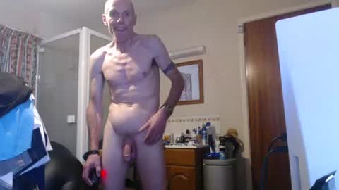 Snapshot of buck70 chatting on 04/26/26, 07:44 buck70 online show from 04/26/26, 07:44