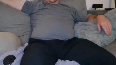 Snapshot of buck_camstar chatting on 04/03/26, 06:44 Buck online show from 04/03/26, 06:44