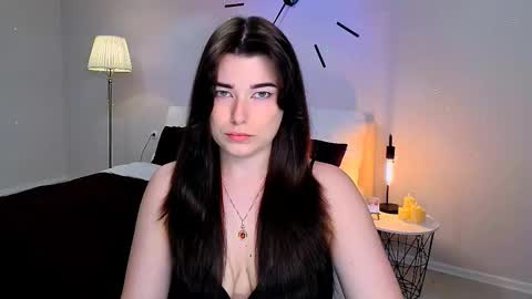 Snapshot of buckssbunny chatting on 03/26/26, 12:11 Ari online show from 03/26/26, 12:11