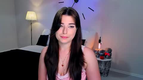 Snapshot of buckssbunny chatting on 05/08/26, 01:16 Ari online show from 05/08/26, 01:16
