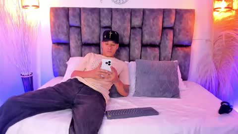 Snapshot of buda_cataleya chatting on 03/26/26, 11:27 buda cataleya online show from 03/26/26, 11:27