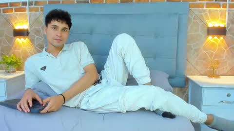 Buddy Whitte online show from 03/10/25, 05:39