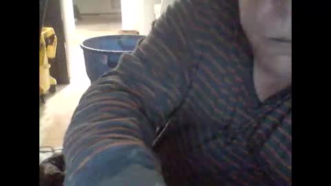 Snapshot of buddyluvzumore chatting on 01/21/25, 02:11 buddyluvzumore online show from 01/21/25, 02:11