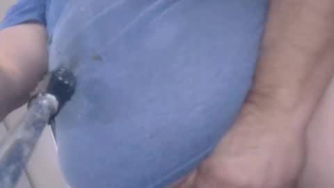 Snapshot of buddyluvzumore chatting on 11/14/25, 01:10 buddyluvzumore online show from 11/14/25, 01:10