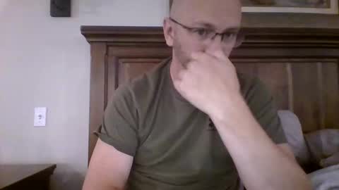 Snapshot of bueff chatting on 05/19/26, 08:48 bueff online show from 05/19/26, 08:48
