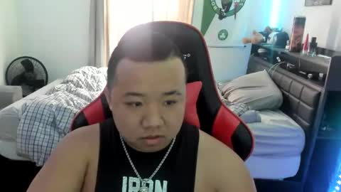 buffsexyman24 online show from 02/19/25, 07:16