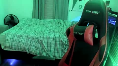 buffsexyman24 online show from 03/01/25, 01:00