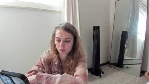 Snapshot of buffybarloe chatting on 11/24/25, 05:01 Buffy online show from 11/24/25, 05:01