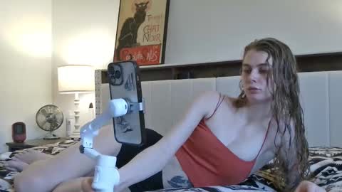 Snapshot of buffybarloe chatting on 01/31/26, 10:41 Buffy online show from 01/31/26, 10:41