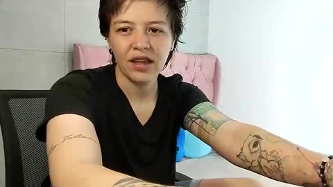 bug2025 online show from 09/11/25, 04:18