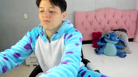 bug2025 online show from 10/08/25, 03:04